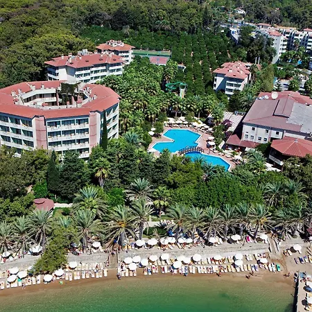 Hotel Alara Park