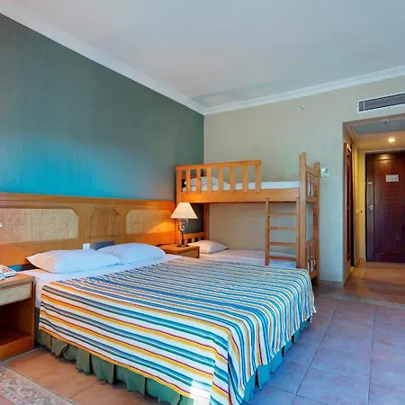 Alara Park 4* Авсаллар